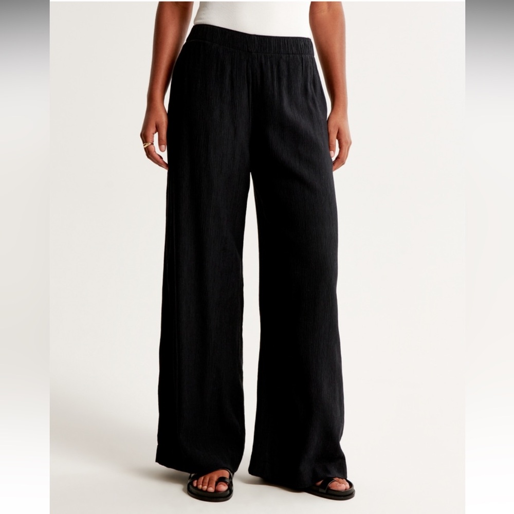 Abercrombie crinkle textured pull on pants size SL